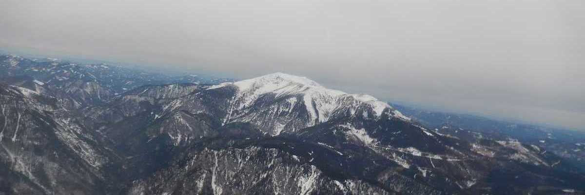 Flugwegposition um 14:21:15: Aufgenommen in der Nähe von Ternitz, Österreich in 1684 Meter